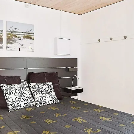 Two-bedroom In Kalundborg 1 Bjornstrup