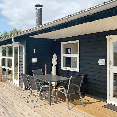 Two-bedroom In Kalundborg 1 * Bjornstrup