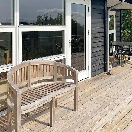 Two-bedroom In Kalundborg 1 *